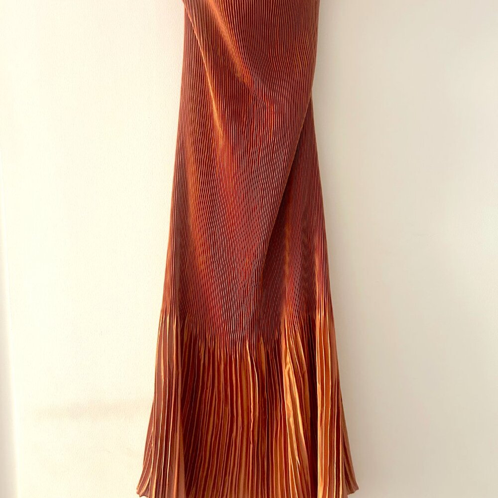 Abercrombie Giselle Pleated Midi Dress - Picture 1 of 5